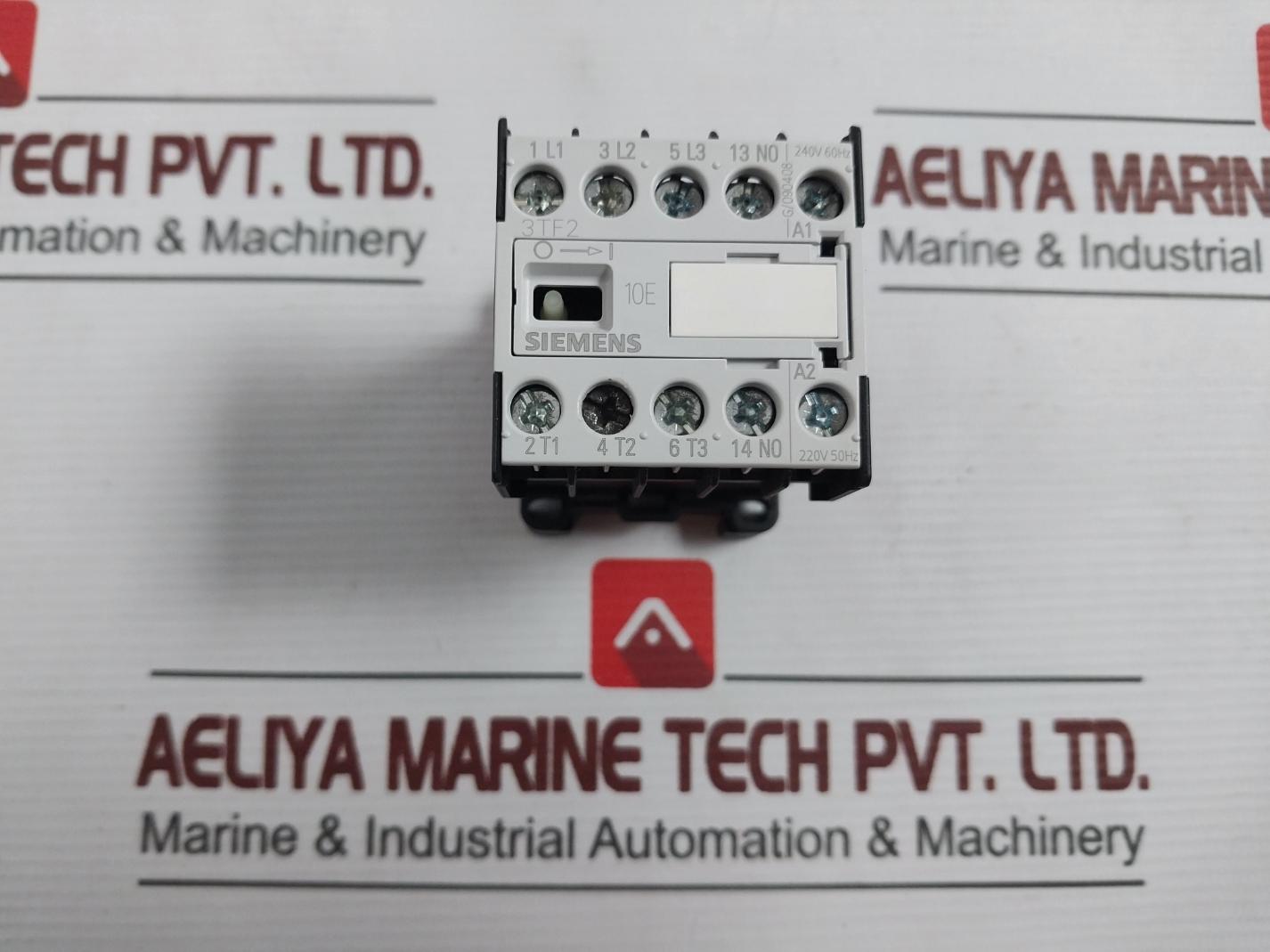 Siemens 3Tf20 10-0Ap6 Contactor 4Kw 400Vac