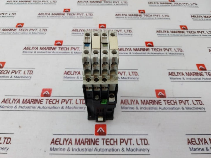 Siemens 3Tf3100-0B Contactor 18A 600V Ac Aux Contacts A600/P600, 3Th80-b3