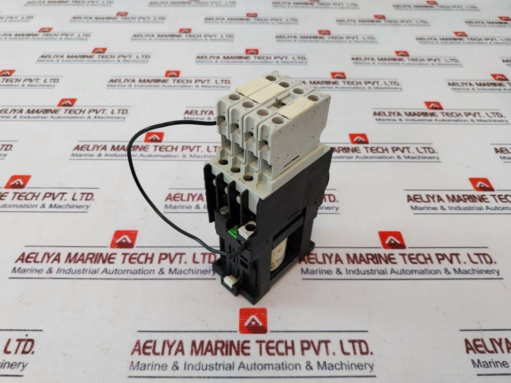 Siemens 3Tf3100-0B Contactor 22A 500V Aux Contacts A600/P600 3Tx4010-2A