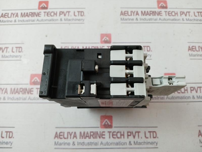 Siemens 3Tf32 00-0A Air Break (Power) Contactor Ui 690V 415V~