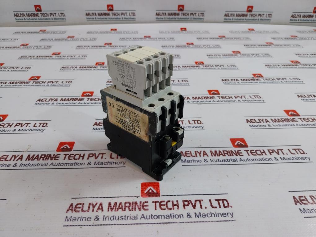 Siemens 3Tf32 00-0A Power Contactor With Auxiliary Contact Block 3Tx4010-2A