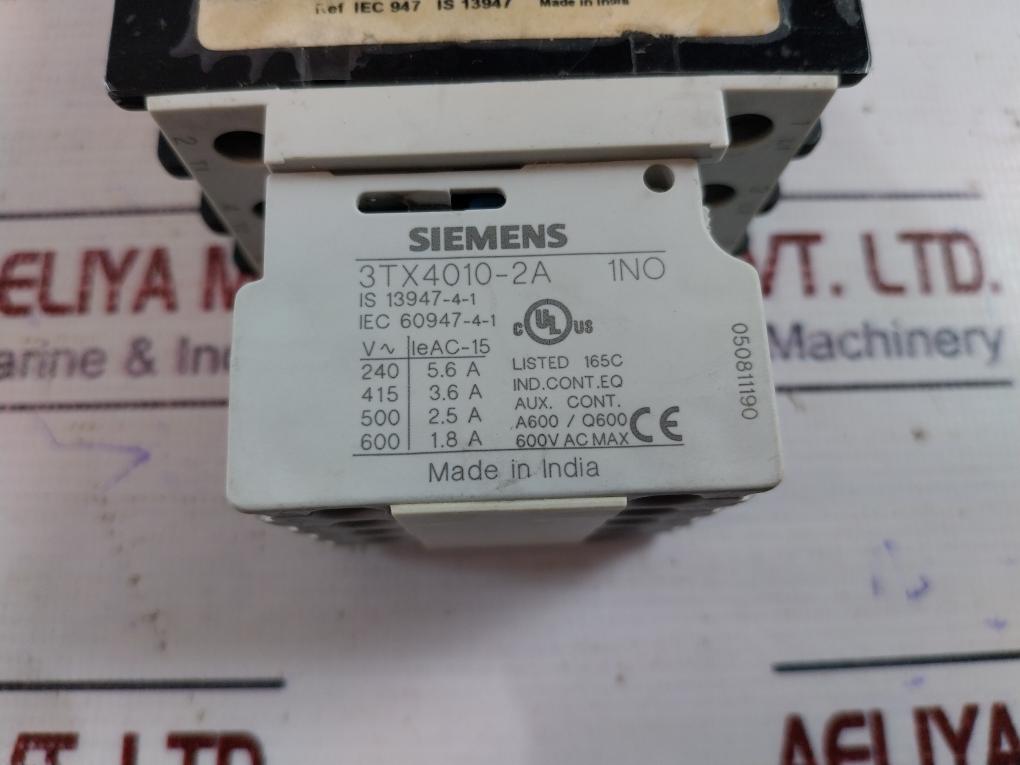 Siemens 3Tf32 00-0A Power Contactor With Auxiliary Contact Block 3Tx4010-2A