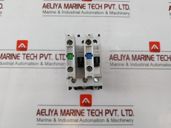 Siemens 3Tf33 00-0A Air Break (Power) Contactor With Auxiliary Switch 3Tx4001-2A