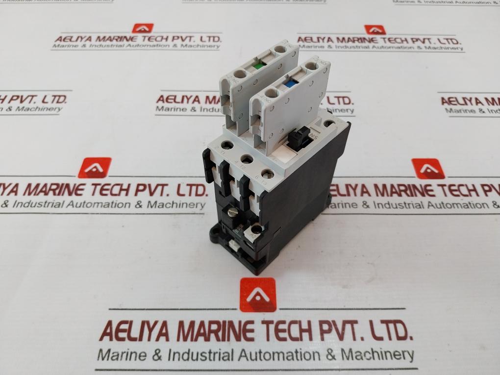 Siemens 3Tf33 00-0A Air Break (Power) Contactor With Auxiliary Switch 3Tx4001-2A