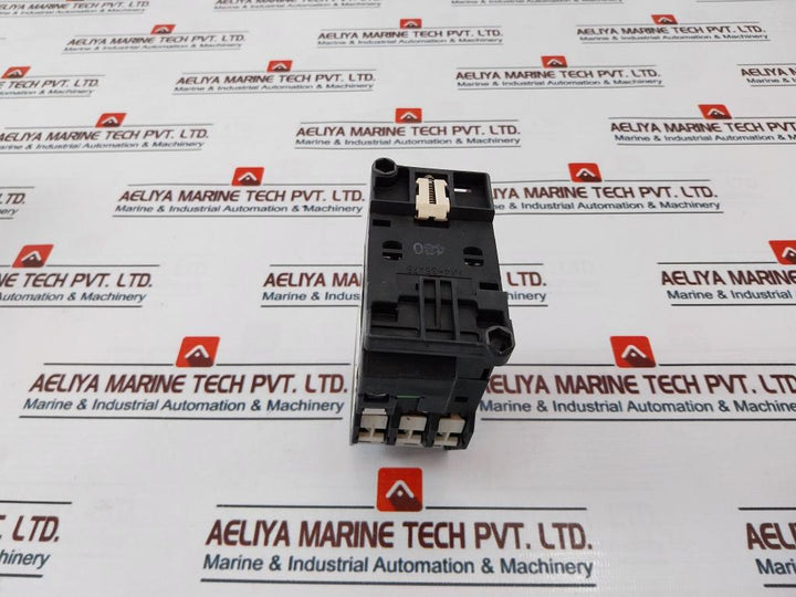 Siemens 3TF4222-0A Contactor 30A 600V AC