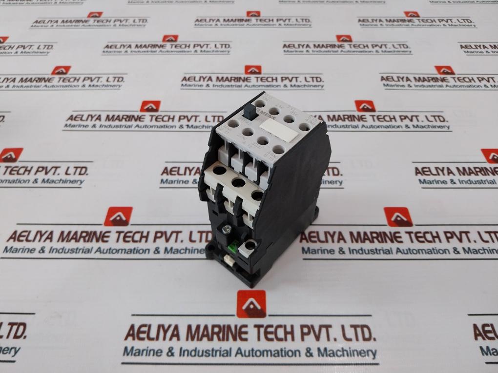 Siemens 3TF4222-0A Contactor 30A 600V AC