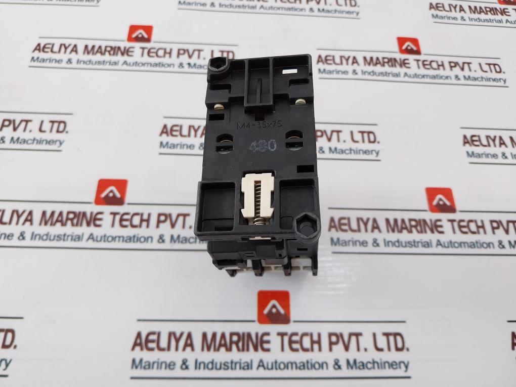 Siemens 3TF4222-0A Contactor 30A 600V AC