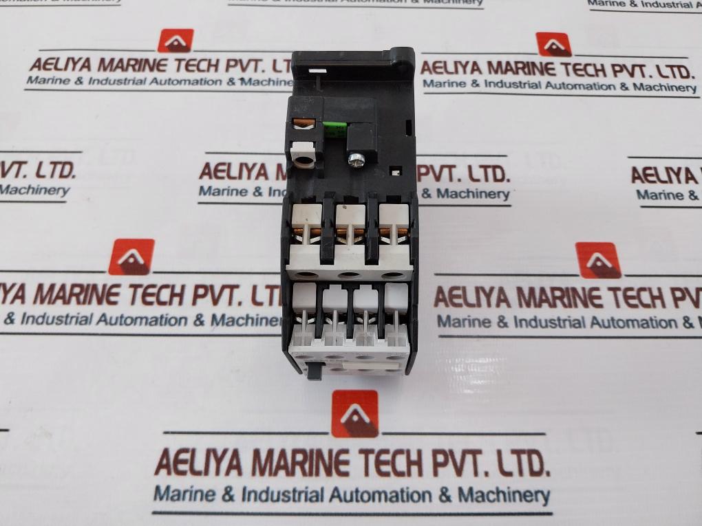 Siemens 3TF4222-0A Contactor 30A 600V AC