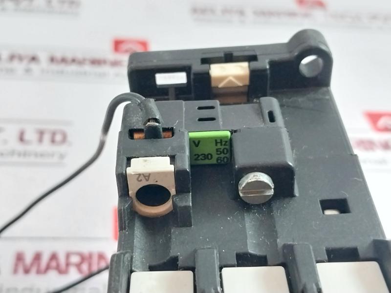 Siemens 3Tf42 Magnetic Contactor 230V 50/60 Hz 3K3/3Z3