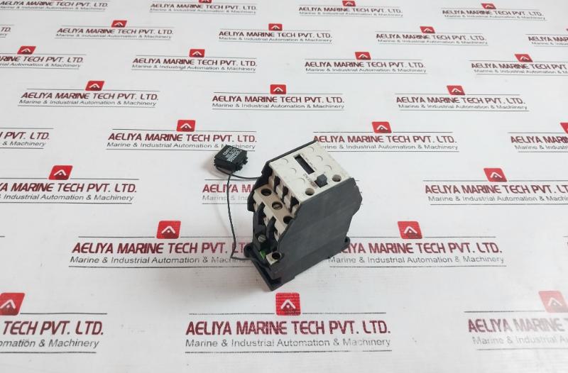 Siemens 3Tf42 Magnetic Contactor 230V 50/60 Hz 3K3/3Z3