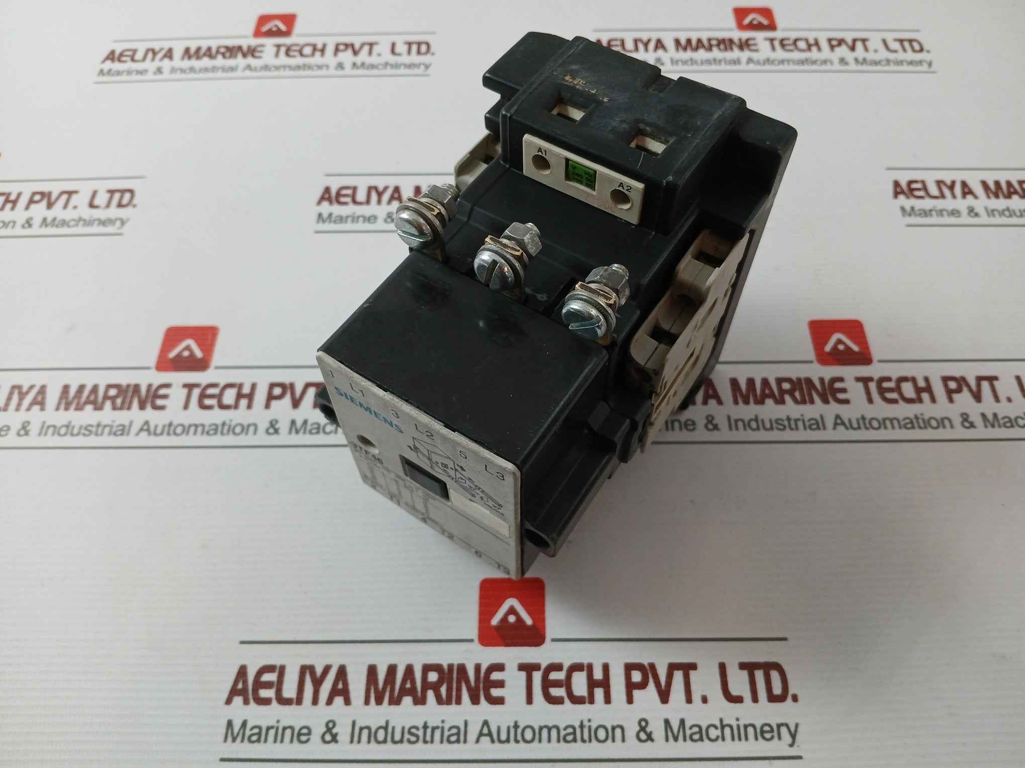 Siemens 3Tf46 Contactor 240V 50Hz