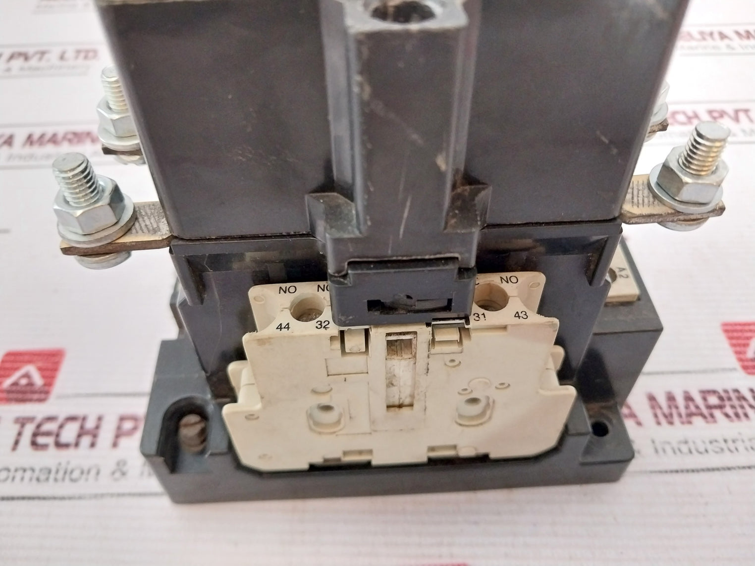 Siemens 3Tf47 Contactor 230V 50Hz