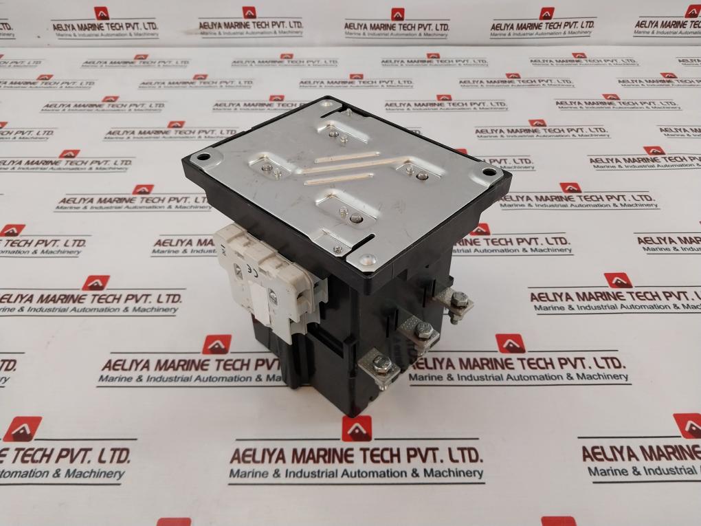 Siemens 3Tf50 Contactor 3Ty7561-1Aa00-8K 230V 50Hz