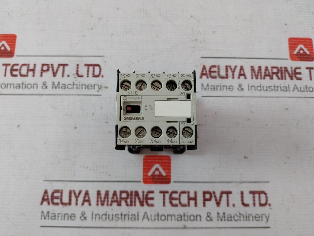 Siemens 3Th2031-0Bb4 Contactor Relay 3No+1Nc 10A 24Vdc A600/Q300