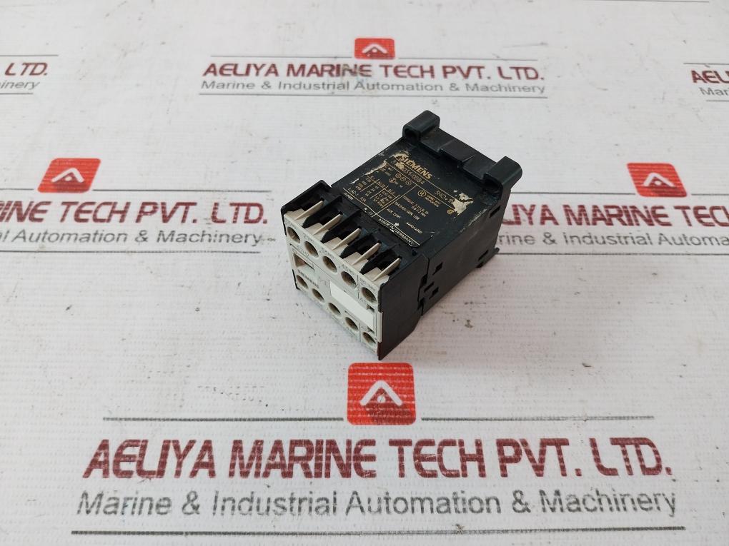 Siemens 3Th2031-0Bb4 Contactor Relay 3No+1Nc 10A 24Vdc A600/Q300