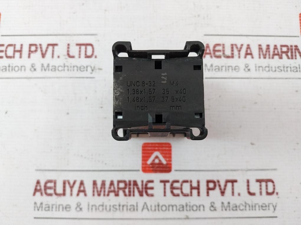 Siemens 3Th2031-0Bb4 Contactor Relay 3No+1Nc 10A 24Vdc A600/Q300