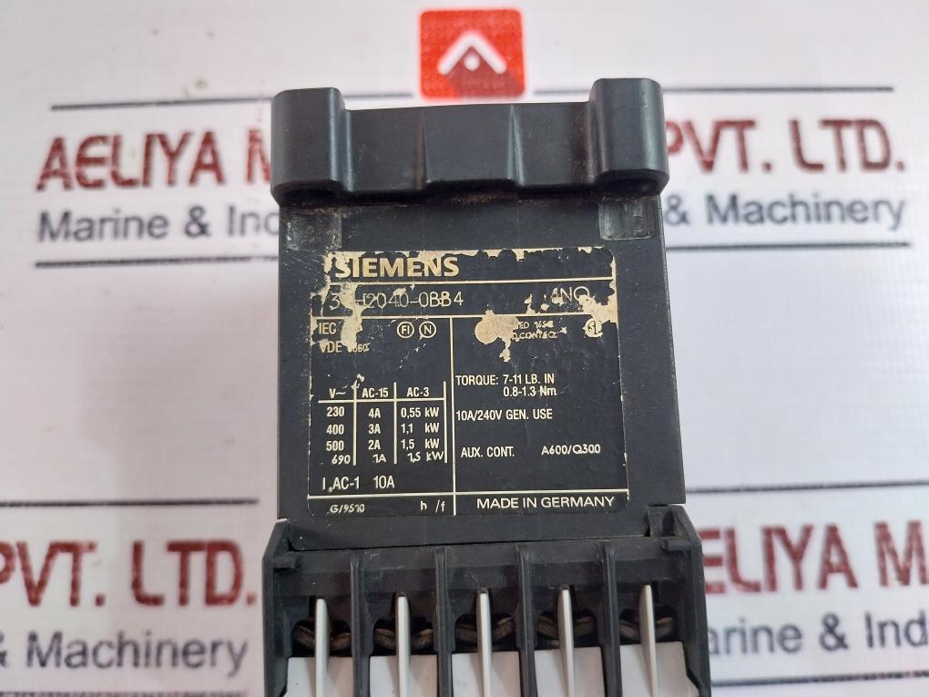 Siemens 3Th2040-0Bb4 Contactor Relay W/ 3Tx4490-4A Surge Suppressor Unit