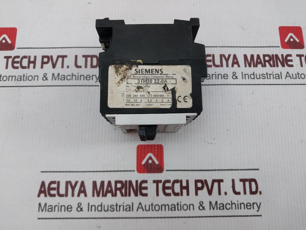 Siemens 3Th30 22-0A Contactor Relay 230V 50Hz