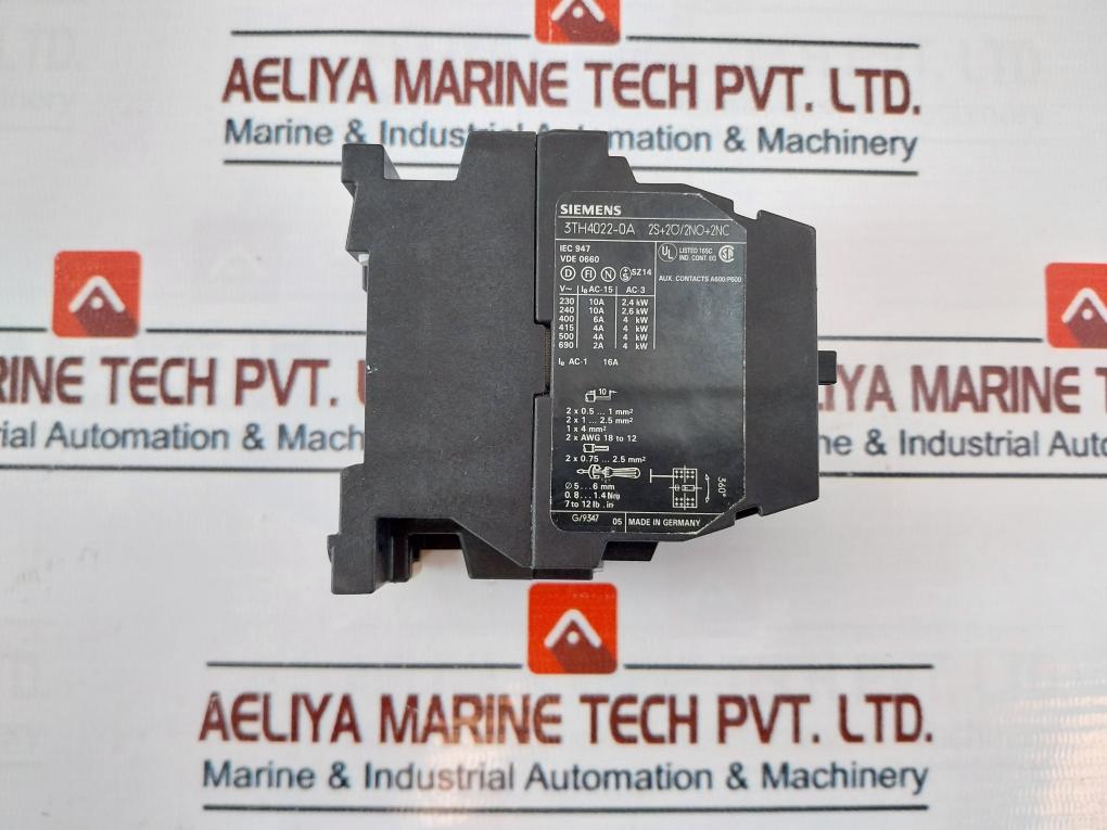 Siemens 3Th4022-0A Control Relay 50/60Hz