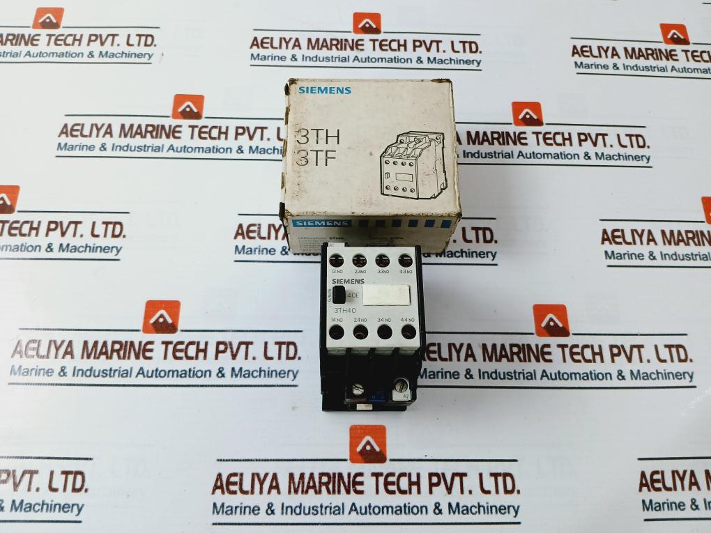 Siemens 3Th4040-0A Control Relay 230/220V 50Hz