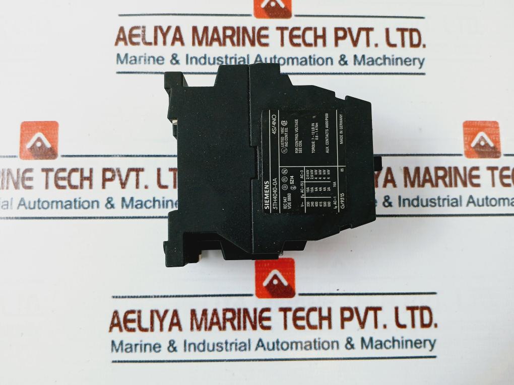 Siemens 3Th4040-0A Control Relay 230/220V 50Hz