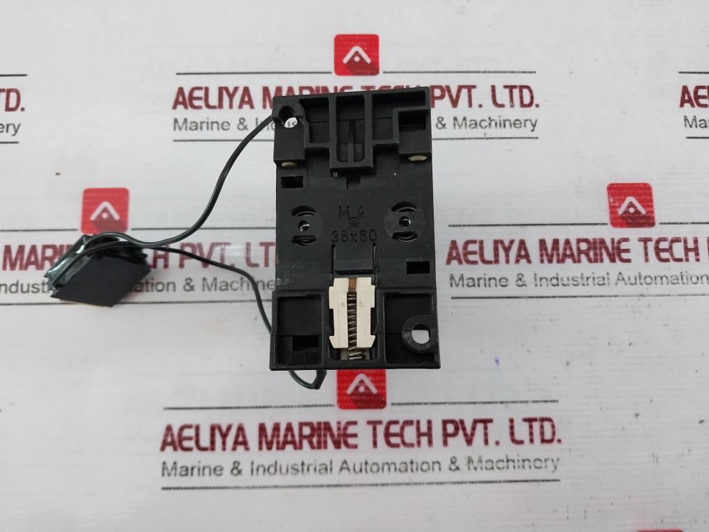 Siemens 3Th40 Auxiliary Contactor 230V 50-60Hz 2K2/2Z2 13.0423