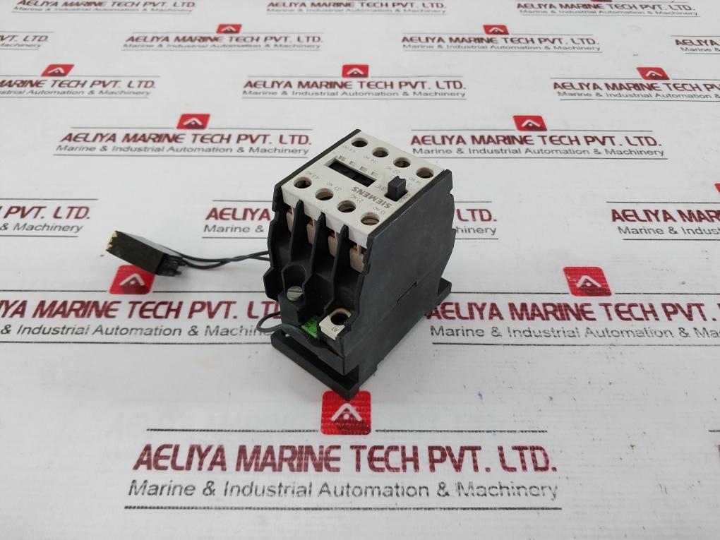 Siemens 3Th40 Auxiliary Contactor 230V 50-60Hz 2K2/2Z2 13.0423