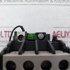 Siemens 3Th40 Auxiliary Contactor 230V 50-60Hz 2K2/2Z2 13.0423