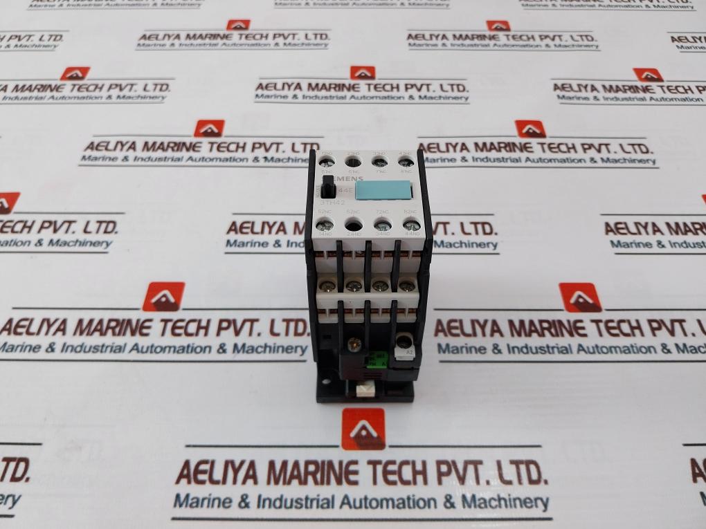 Siemens 3Th4244-0A Contactor 230V 50-60Hz