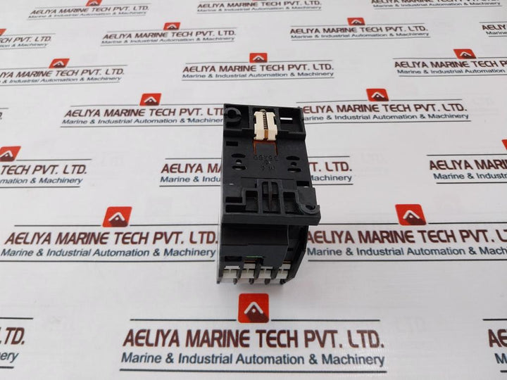 Siemens 3Th4244-0A Contactor 230V 50-60Hz