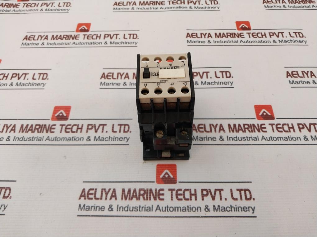 Siemens 3Th80 13-0A Contactor 220V 50-60Hz