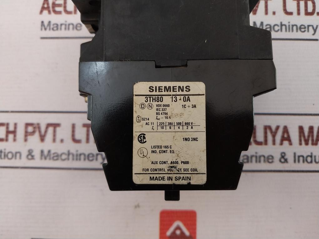 Siemens 3Th80 13-0A Contactor 220V 50-60Hz