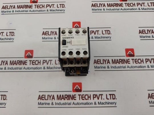 Siemens 3Th82 44-0A Contactor 110V 50Hz 132V 60Hz