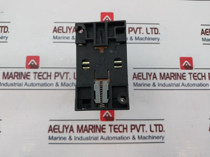 Siemens 3Th82 44-0A Contactor 110V 50Hz 132V 60Hz