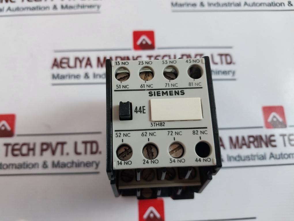 Siemens 3Th82 44-0A Contactor Control Relay 50/60Hz