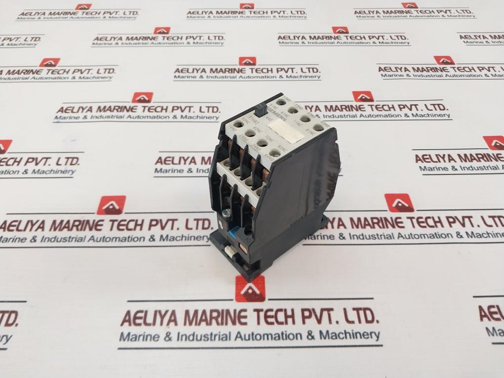 Siemens 3Th82 44-0X Contactor Relay 16A 660V