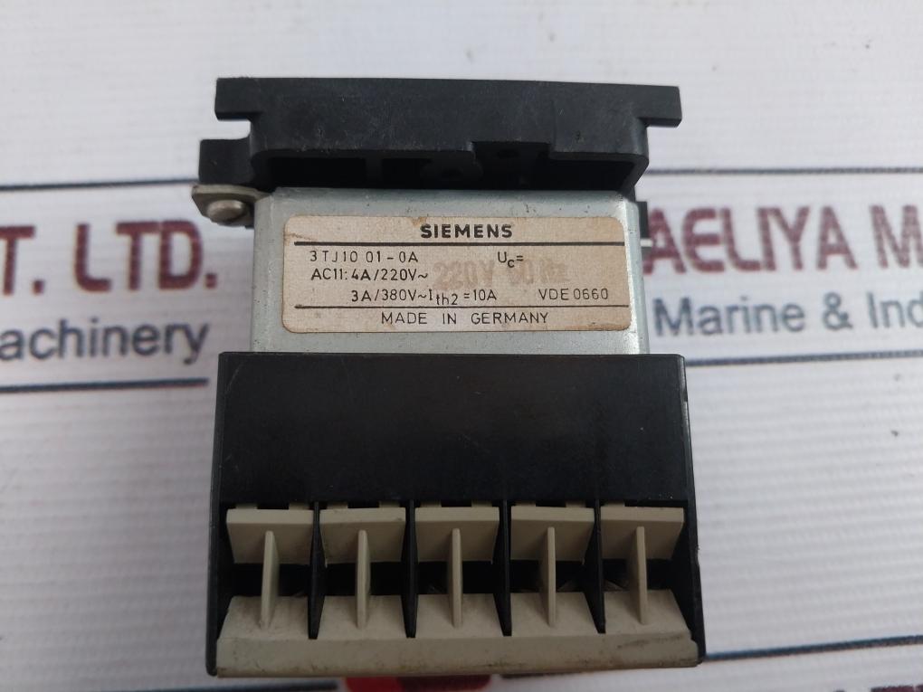 Siemens 3Tj1001-0A Control Relay