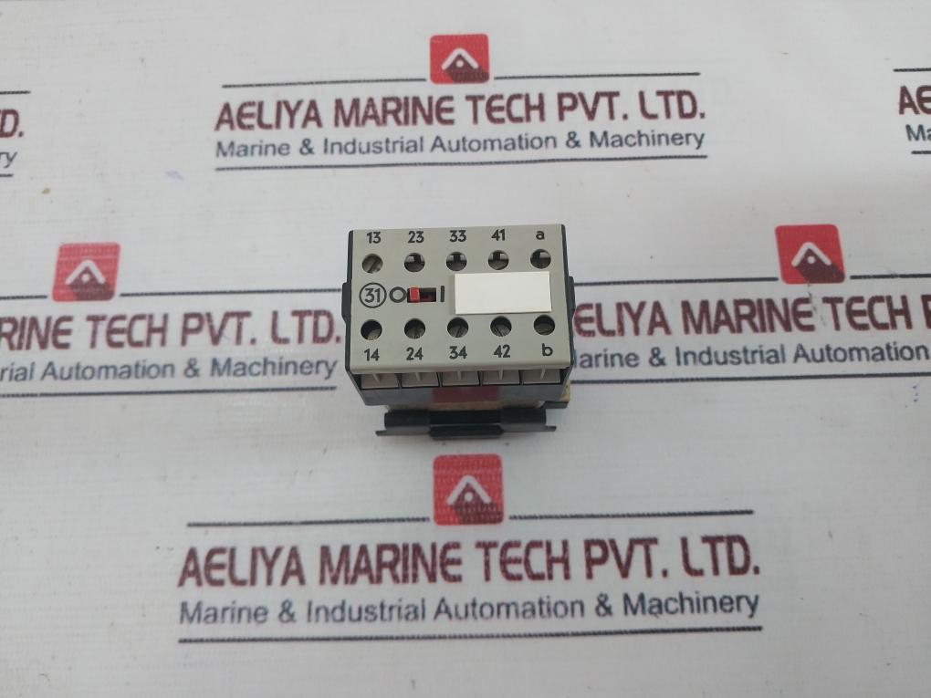 Siemens 3Tj10 01-0A Control Relay