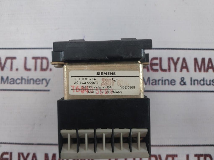 Siemens 3Tj10 01-0A Control Relay