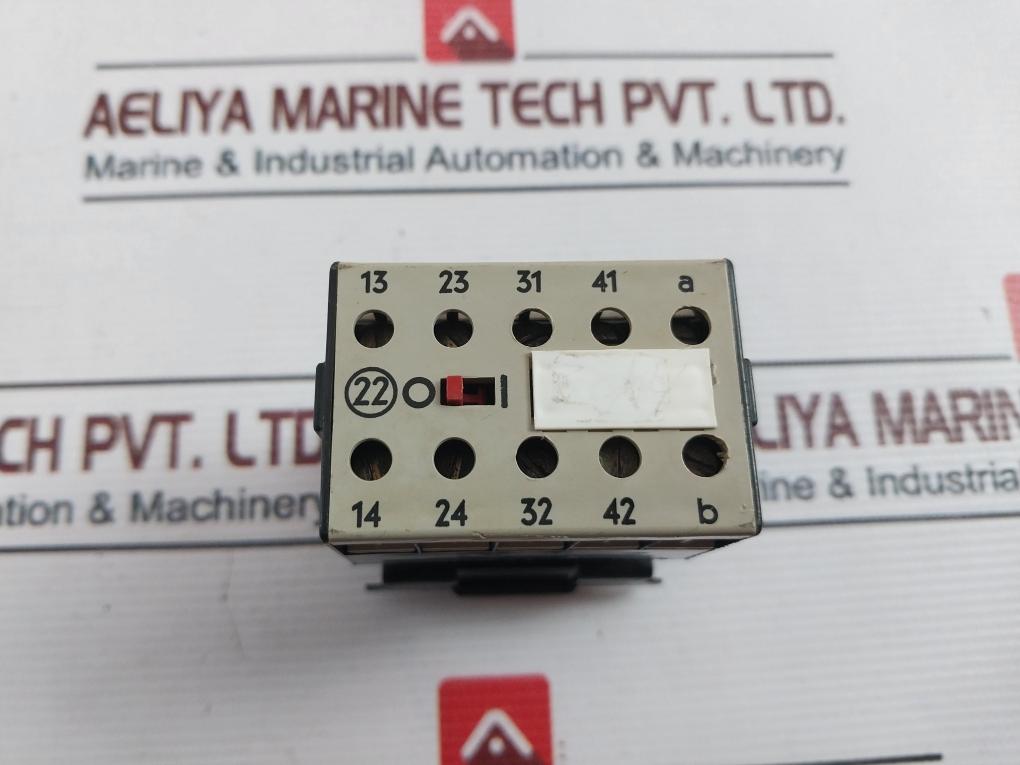 Siemens 3Tj1002-0A Contactor 3A/380V 10A