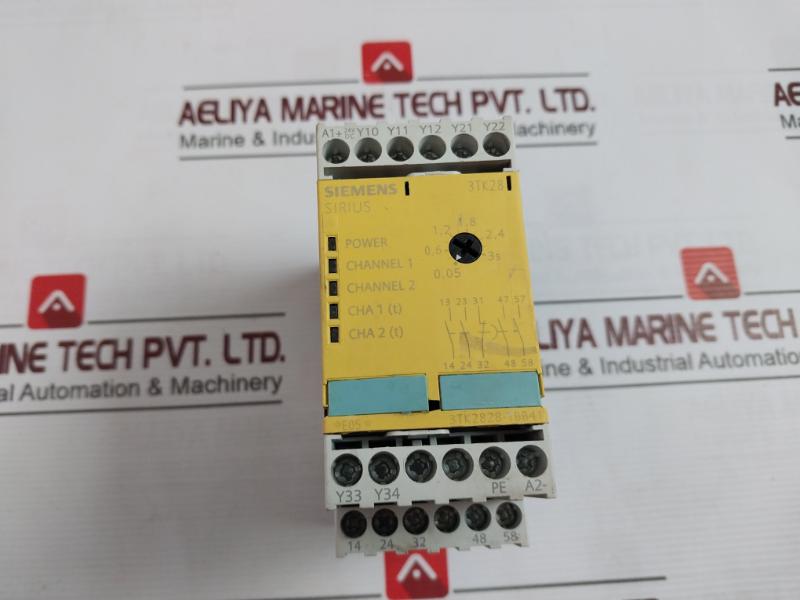 Siemens 3Tk2828-1Bb41 Sirius Safety Relay 3Zx1012-0Tk28-5Ca1 24Vdc Iec 60947-5-1