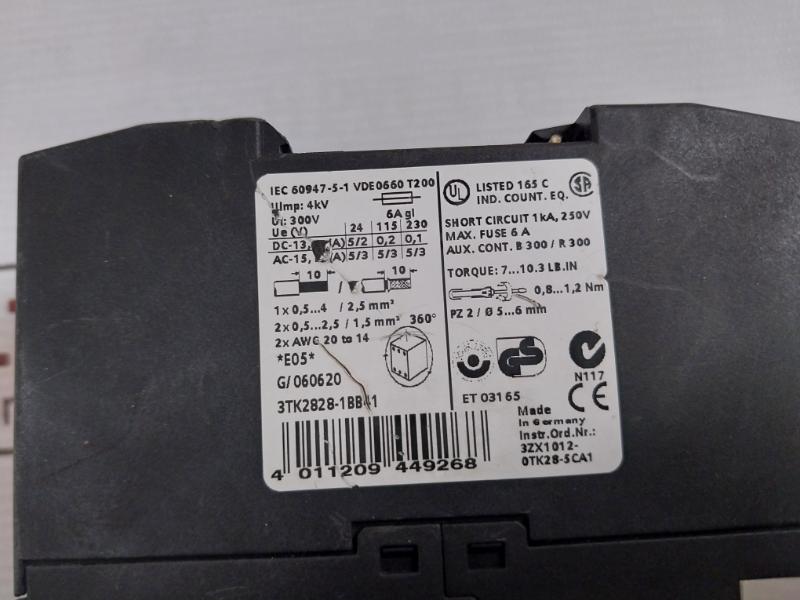 Siemens 3Tk2828-1Bb41 Sirius Safety Relay 3Zx1012-0Tk28-5Ca1 24Vdc Iec 60947-5-1