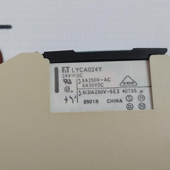 Siemens 3Tx7014-1Am00 Interface + Plug-in Relay 6A 30Vdc