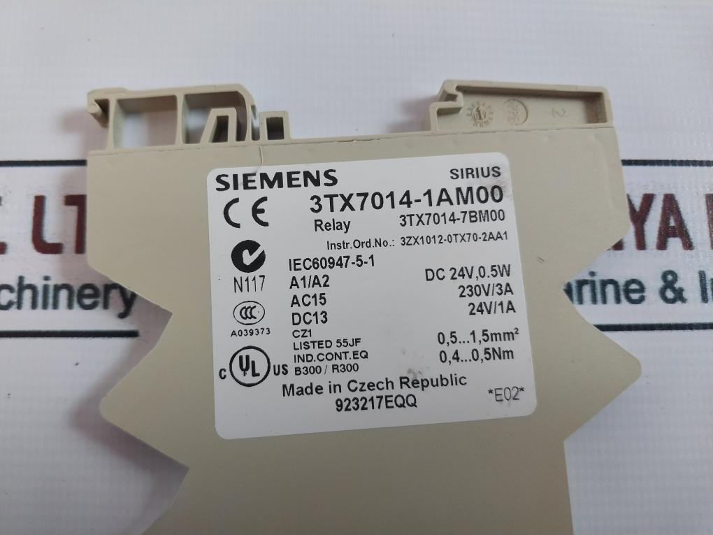 Siemens 3Tx7014-1Am00 Plug In Interface Relay