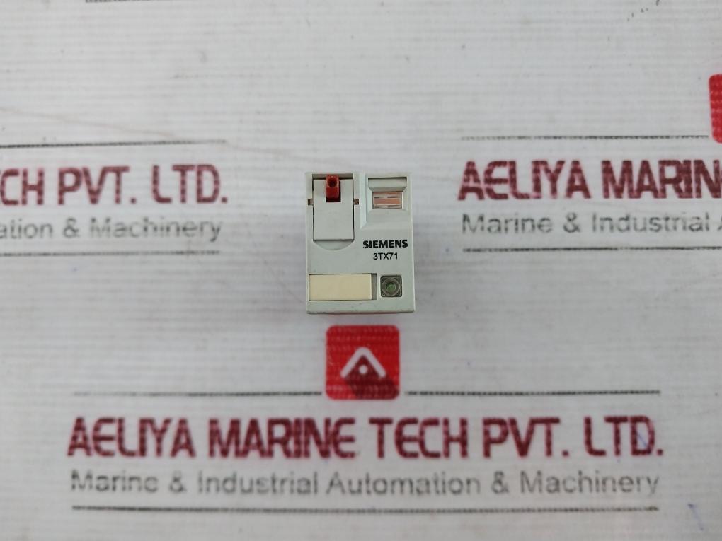 Siemens 3Tx7114-5Lc13 Plug-in Relay 24Vac B300 15A 28Vdc