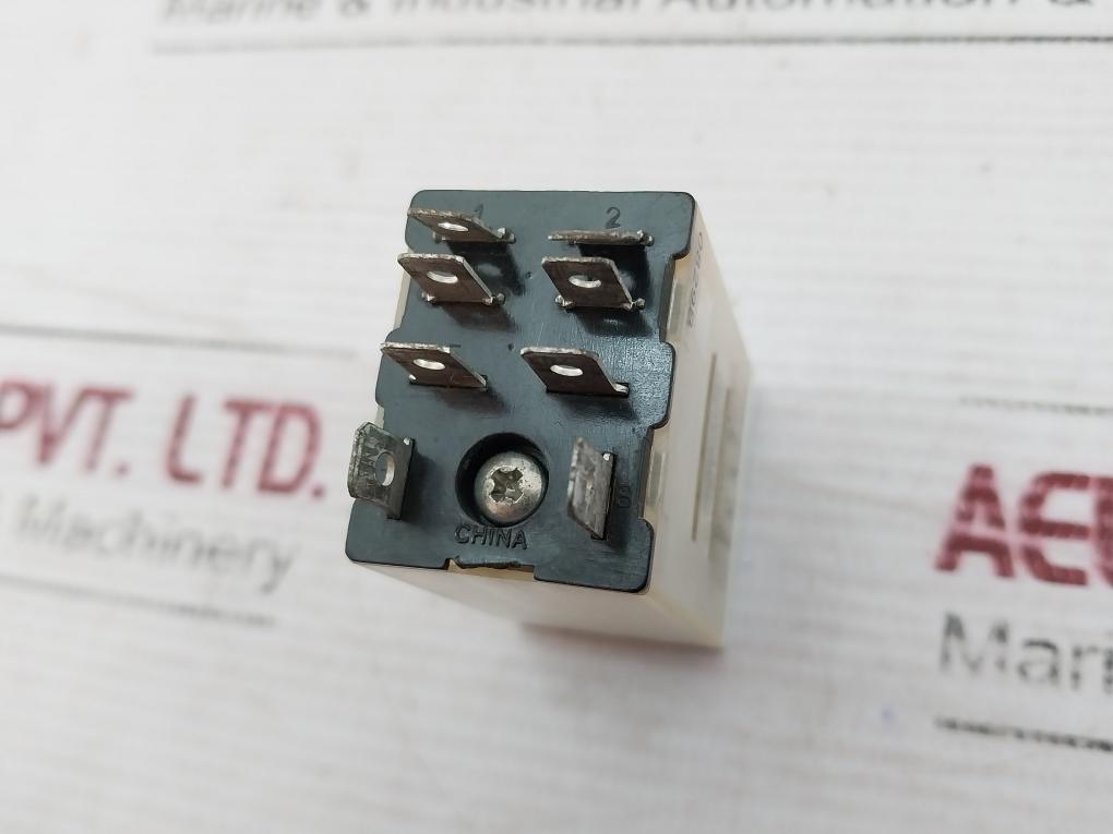 Siemens 3Tx7114-5Lc13 Plug-in Relay 24Vac B300 15A 28Vdc