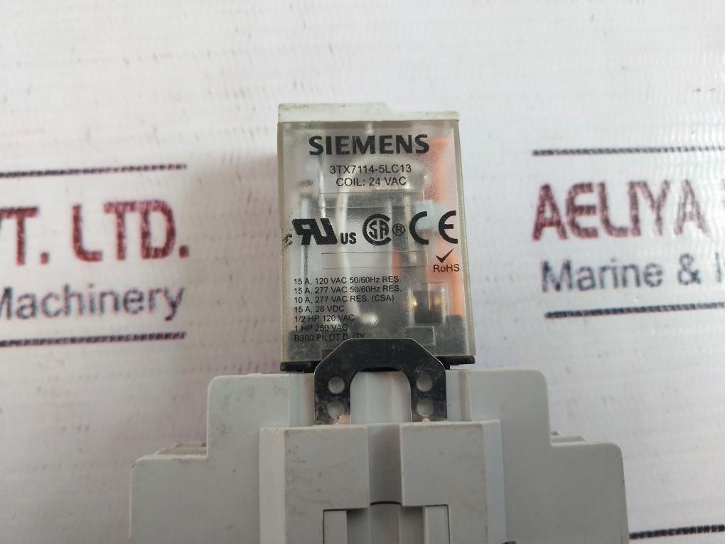 Siemens 3Tx7114-5Lc13 Plug-in Relay With Base 24Vac