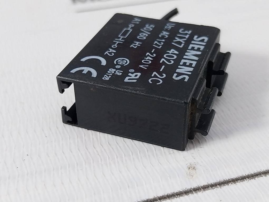 Siemens 3Tx7 402-2C Surge Supressor 50/60Hz