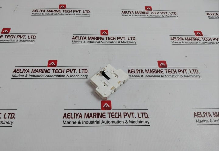 Siemens 3Ty7561-1Aa00 Auxiliary Switch Block