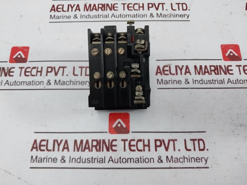 Siemens 3Ua49 00-oao Overload Relay 5,5-8A 1A 500V